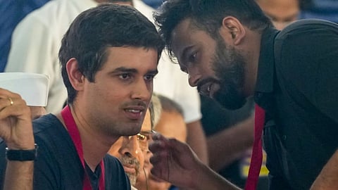 Cockroach Janta Party (CJP) founder Abhijeet Dipke in a conversation with YouTuber Dhruv Rathee
