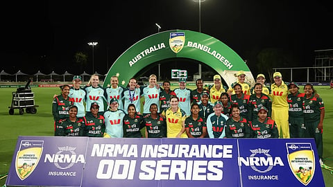 Bangladesh and Australian women's cricket team players after the third and final WODI in Brisbane on Wednesday.