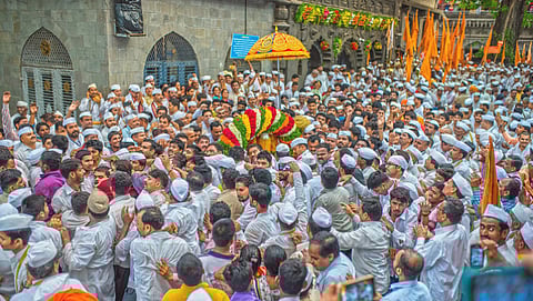 Bicholim : From Mayem step walking by Vithala's Divotes
