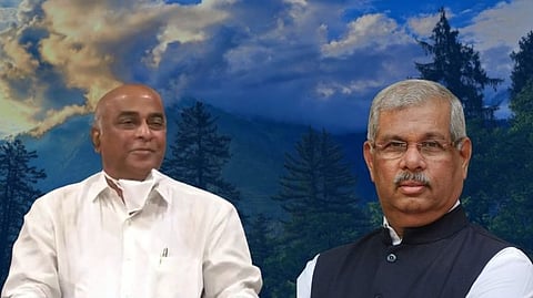 Babu Ajgaonkar and Governor Rajendra Arlekar