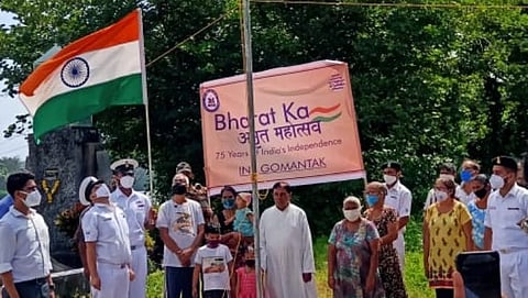 भारतीय नौदलाने साओ जॅसिंटो बेटावर ध्वजारोहण केले आहे.