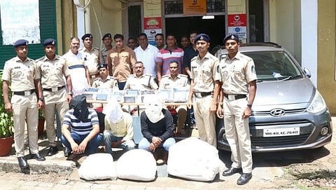 कार स्टिरिओ चोरट्यांच्या टोळीला
वाहनासह बेळगावात शिताफीने अटक