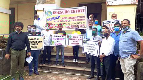 Goenco Ekvott protest against Railway double Tracking (Goa)