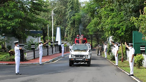 1971 च्या भारत-पाक युद्धातील विजयाच्या ५० व्या वर्धापन दिनानिमित्त स्वर्णिम विजय वर्षा उत्सवाची विजय ज्योत (Victory flame), ११ सप्टेंबर २१ रोजी आयएनएस (INS) गोमंतक, गोवा येथे आली.