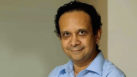 जगप्रसिद्ध भौतिकशास्त्रज्ञ प्राध्यापक थानू पद्मनाभन (Physics Professor Thanu Padmanabhan) यांचे शुक्रवारी निधन झाले.