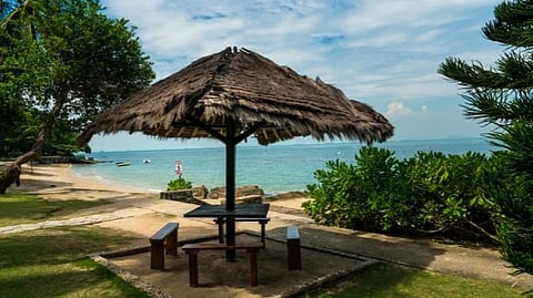 Start construction of shacks in coastal areas of Goa