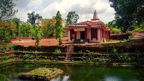 Bubbling Lake In Goa