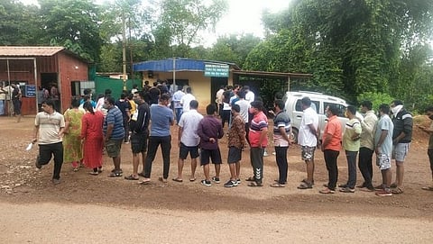 Goa: पत्रादेवी चेकनाक्यावर प्रचंड गर्दी, कोरोना तपासणीचे तीन तेरा