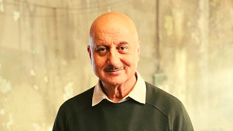 These children living in the township of Mumbai are very special friends of Anupam Kher