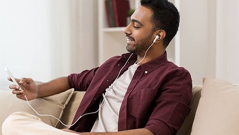 Side Effects Of Earphone: Singing out loud is harmful to ear health