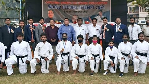 जागतिक विक्रम केलेले विद्यार्थी
