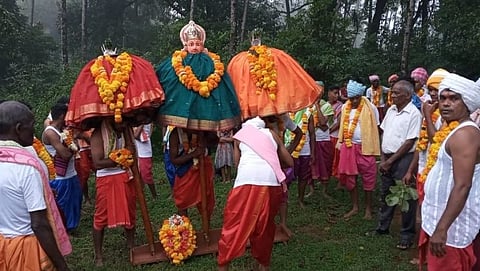 तरंगाच्या लग्नविधी आणि गाठी -भेटी