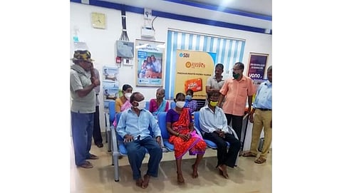 Goa : Outrage over non-service of State Bank of India at Sattari