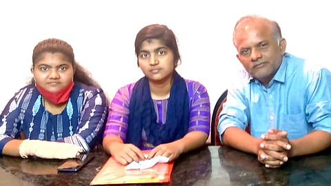 पिडीत पिळगावकर कुटुंबिय