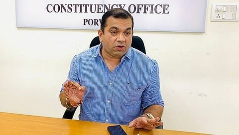 रोहण खवंटे