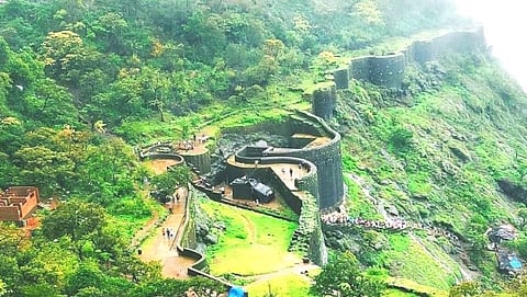 Raigad Historical Places