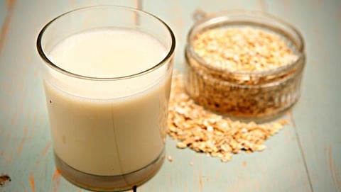 Health tips: Learn about these unique benefits of oats milk