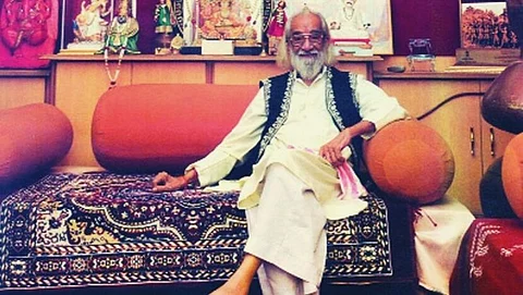 Shivshahir Babasaheb Purandare