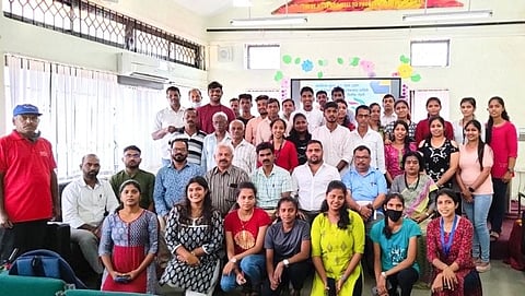 नवचेतना युवक संघ पेडणे व मराठी विभाग संत सोहिरोबानाथ आंबिये महाविद्यालयातर्फे आयोजित चर्चासत्र