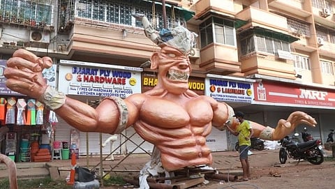 नरकासुरा रे, नरकासुरा