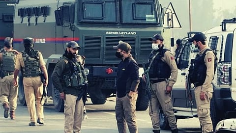 Jammu Kashmir police will use bullet proof vehicles says Kashmir police IGP Vijay Kumar