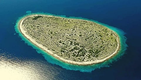 This unique island looks like a fingerprint, you will be surprised to know the reason behind it