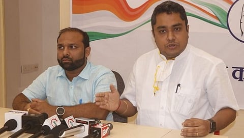 Sunil Kauthankar and Durgadas Kamat in Congress-Goa Forward PC