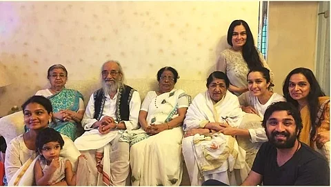 Lata Mangeshkar and Shraddha Kapoor