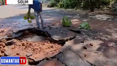 Water pipeline busted at Siolim