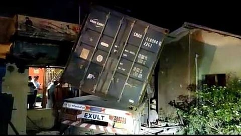 Truck