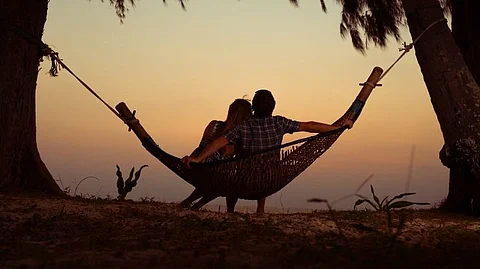How to maintain strong and healthy Relationship Tips in Marathi, Tips To maintain healthy relationship