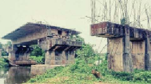 Work on Navelim
bridge is incomplete