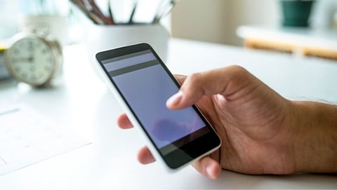 Smartphones Banned In Pakistan university