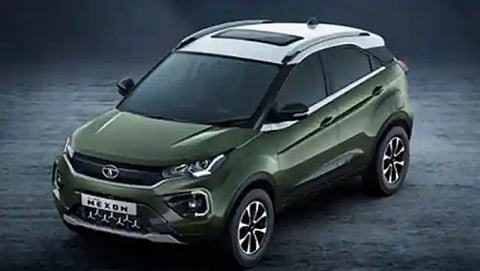 tata motors offering big discounts on nexon harrier and safari suv
