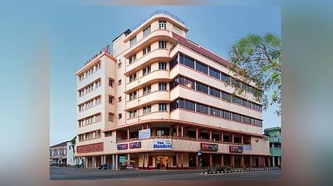 Mandovi Hotel