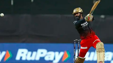 dinesh karthik needs 45runs to become the highest run scorer in ipl history vs rajasthan royals