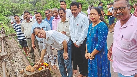 Dr. Chandrakant Shetye