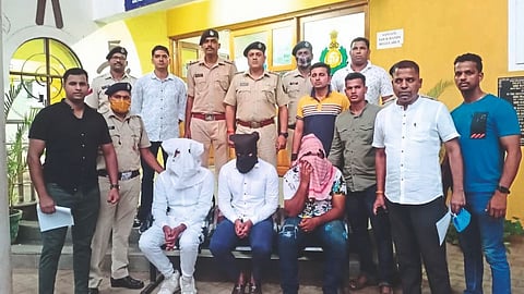 Mapusa police taking action after tourist loot incident