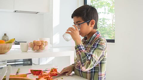 habit of excessive water drinking may injurious to health