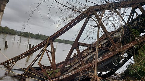 Two laborers drowned in Zuari River