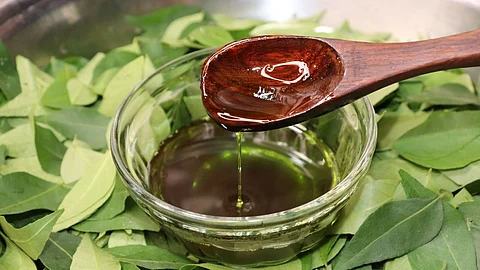 Curry Leaves Hair Mask