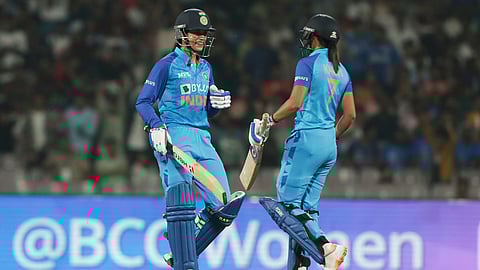 Smriti Mandhana & Harmanpreet Kaur