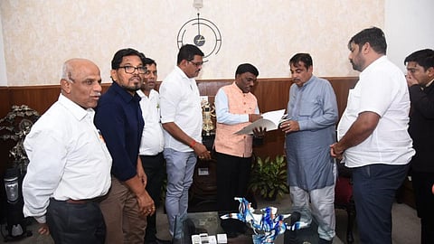Tawadkar meets Union Minister Nitin Gadkari