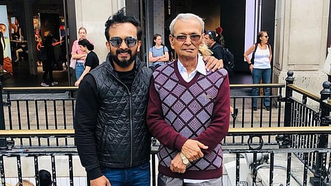 Kedar Jadhav with Father