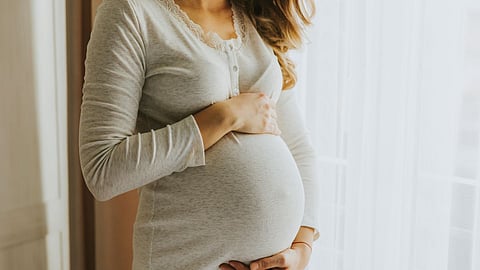Women Health: मातेला गर्भधारणे दरम्यान थायरॉईड असल्यास बाळावर काय परिणाम होतो? जाणून घ्या