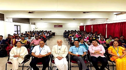 Gomantak Young Inspirators Network Program