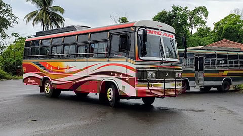 Bus