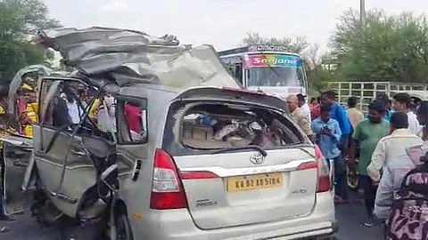 10 People Killed in Accident in Karanataka.