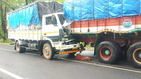 Accident At Suktali Mollem Highway Goa: