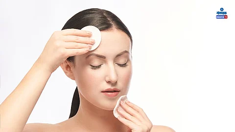Makeup remover